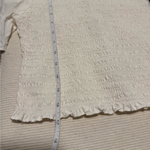 RD Style Cream Puff Sleeve Smocked Crop Blouse - Picture 5 of 7